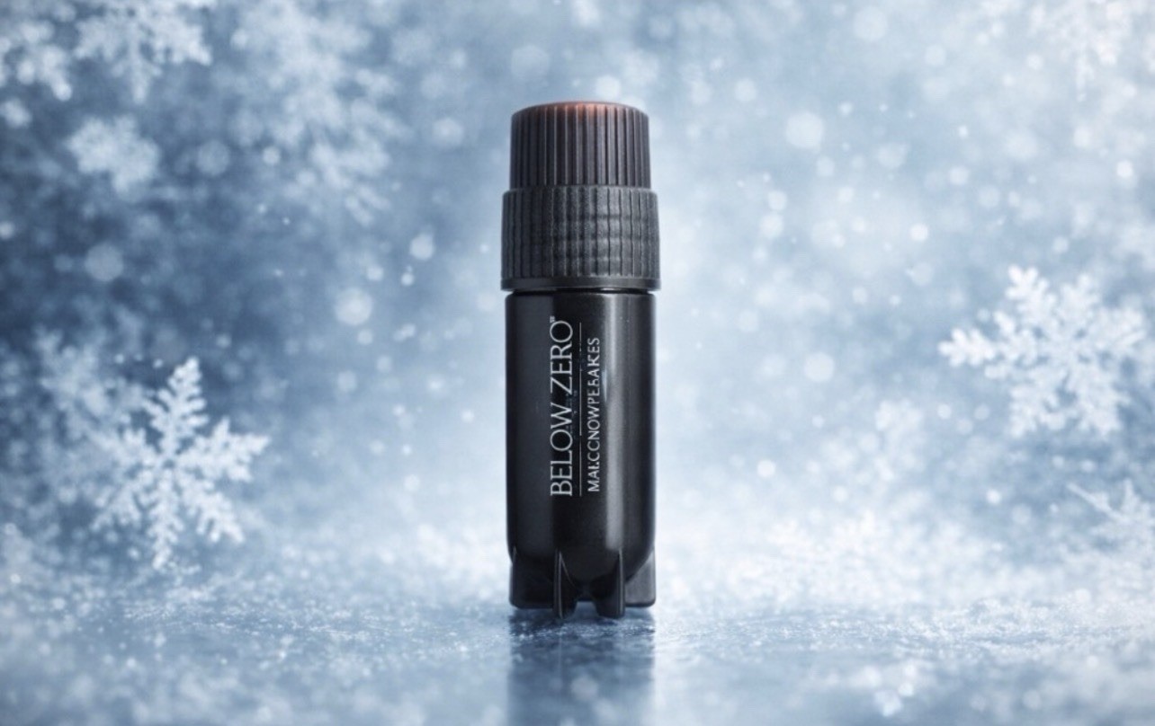 Below Zero Black Miracle Tightening & Firming Powder 10+Treatments Retails $1350