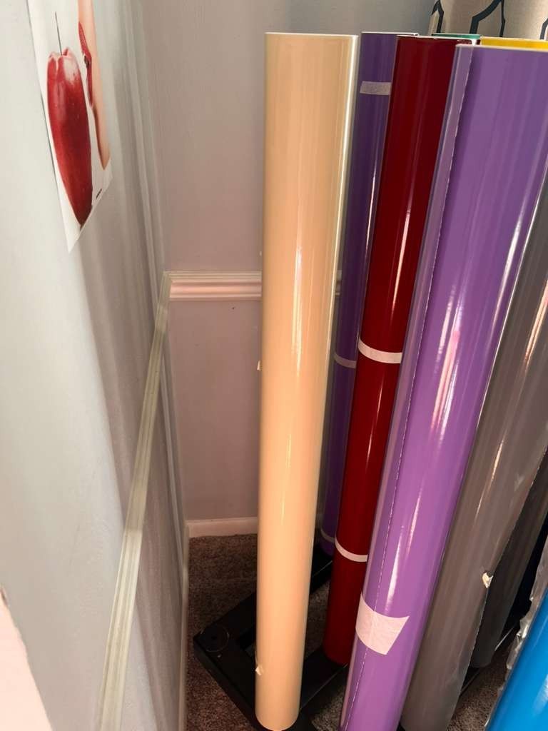 ORACAL 651 Calendered Vinyl Film roll 48 in by 9 yards Beige 082