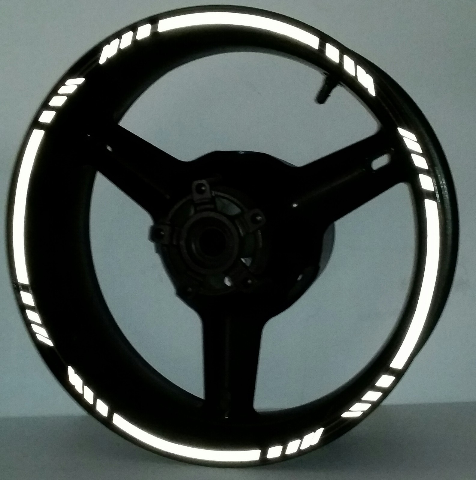 3M REFLECTIVE 21 & 18 inch RIM STRIPES WHEEL DECALS TAPE STICKERS MOTORCYCLE CAR