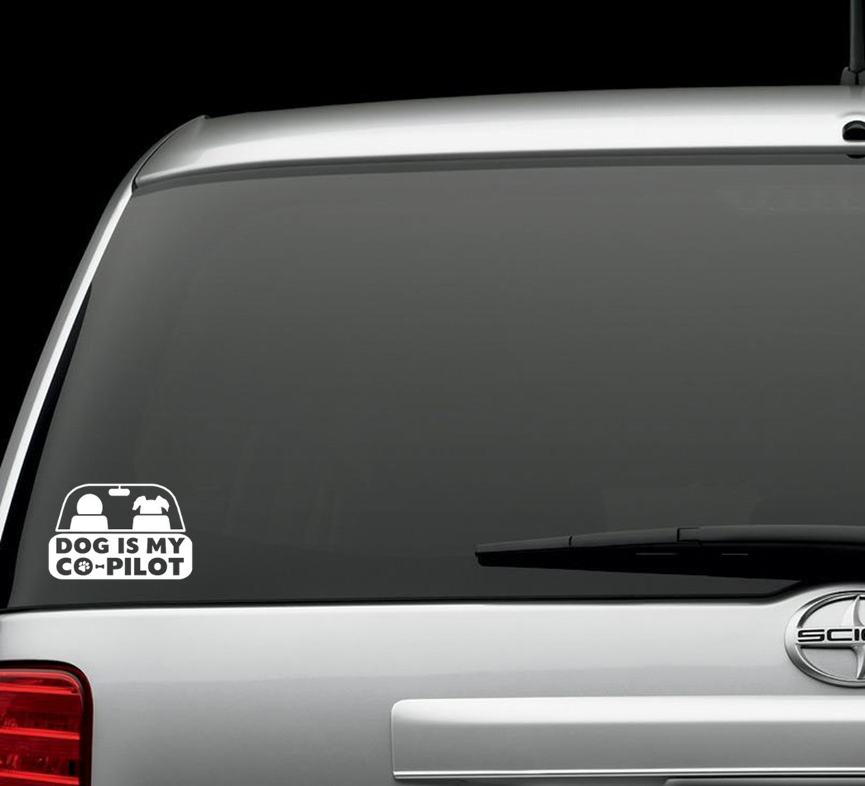 DOG CO PILOT PUPPY FUNNY HUMOR VINYL DECAL STICKER for CAR SUV or ANIMAL RESCUER