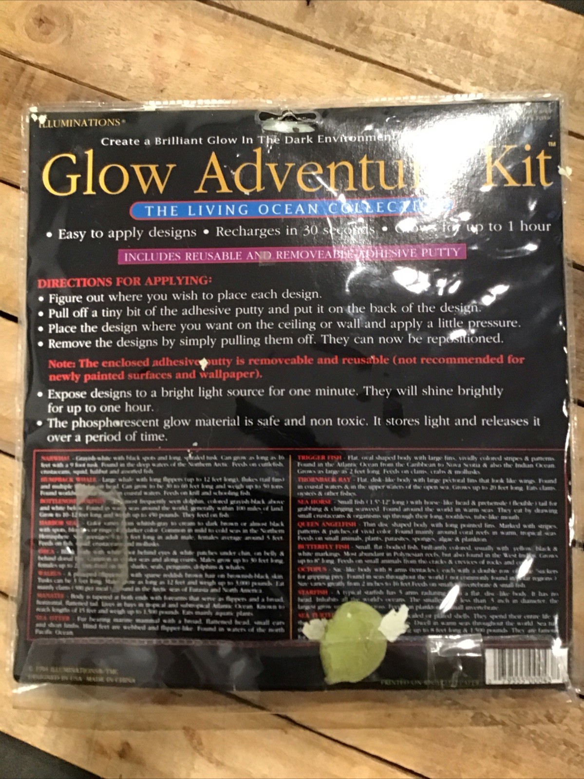 Vintage Illuminations Living Ocean Glow in the Dark Room Decorations 1994 14 Pc