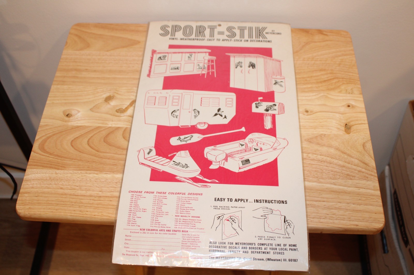 SPORT-STIK Vintage Meyercord Vinyl 11-Y Native American Indian Chief Heads