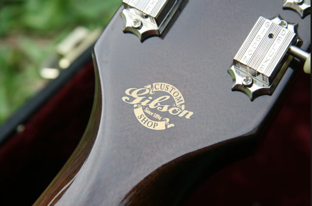 Metallic Gold Gib son Custom Shop / Anniversary Showcase Limited Headstock Decal