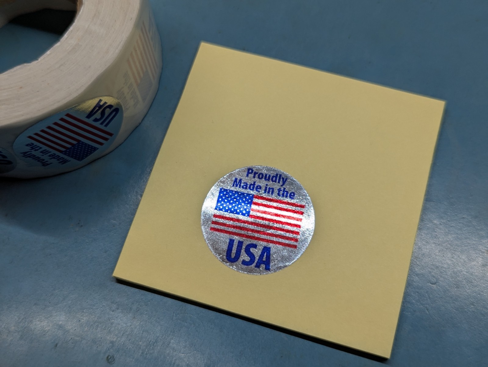Sticker Round 1¼" (1.25 Inch) "Proudly Made In the USA" Full Roll