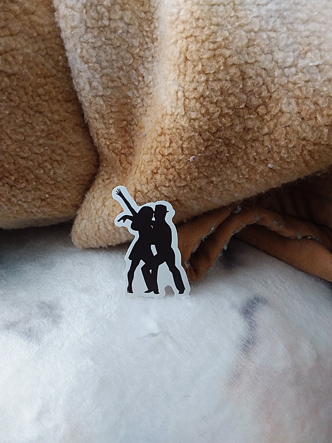 Vinyl Decal Sticker Of A Silhouette Of A Couple Dancing