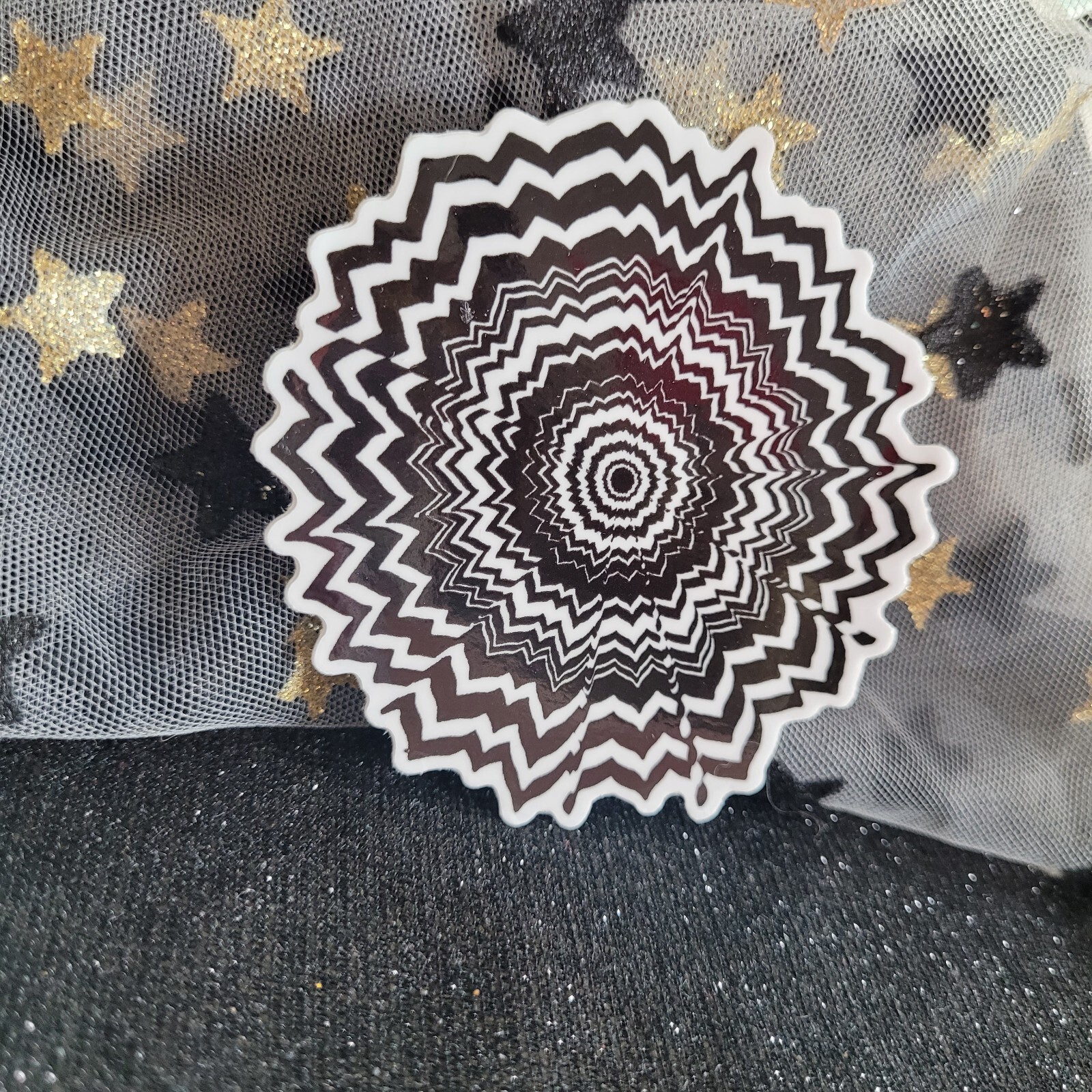 BWC006-Burst Shaped Black White Sticker | Monochromatic | Psychedelic Flowers