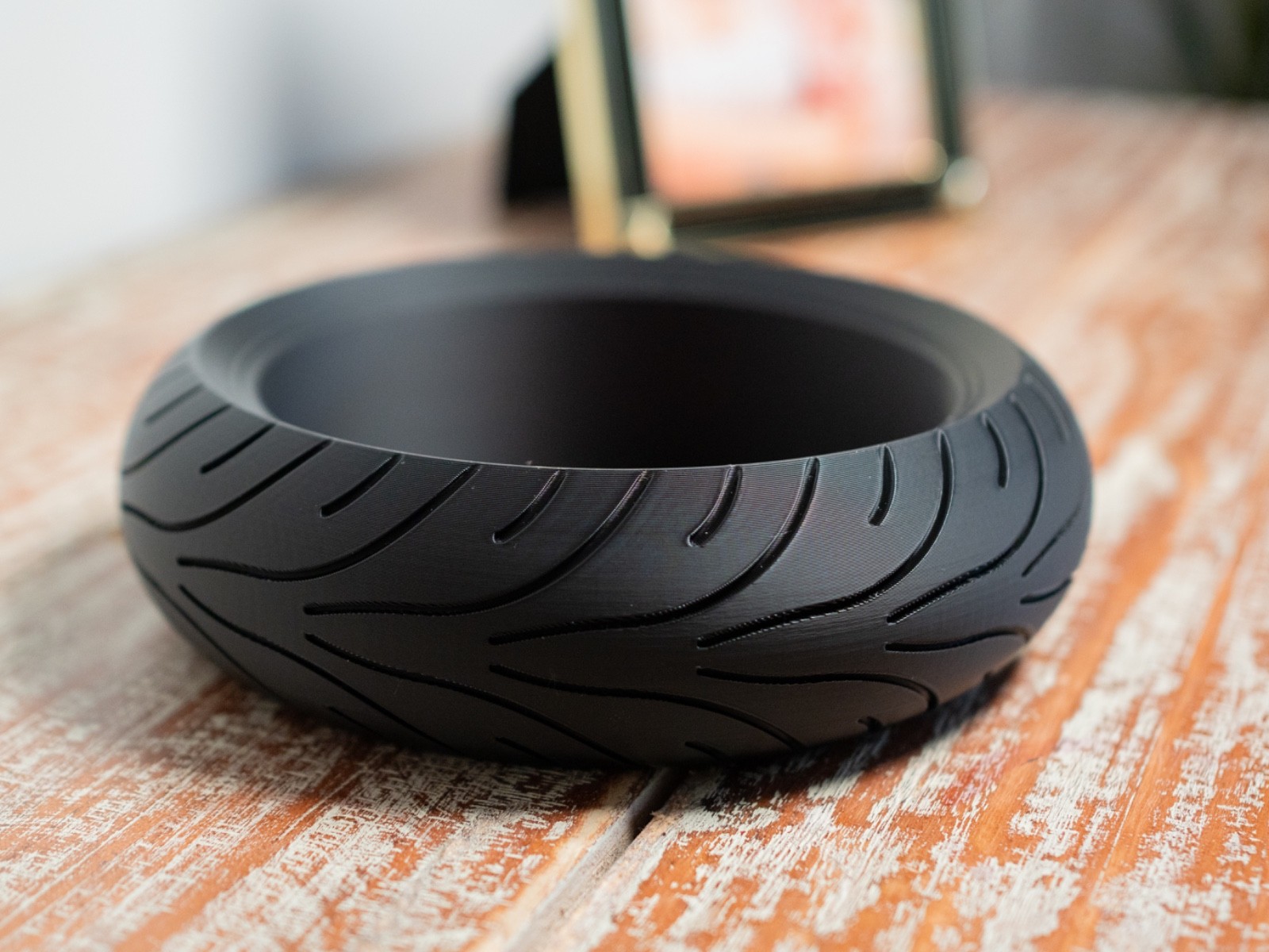 Harley Davidson – 3D Printed Tire Ashtray | Style Tray | Unique Gift for Bikers