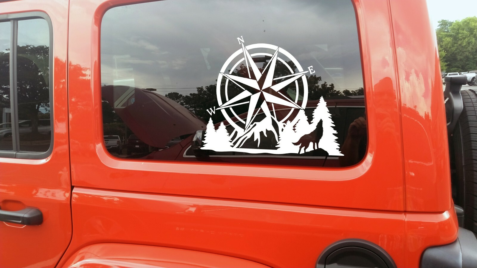 Compass Howling Wolf Mountain Forest Scene V2 – Camping RV Graphics – Die Cut