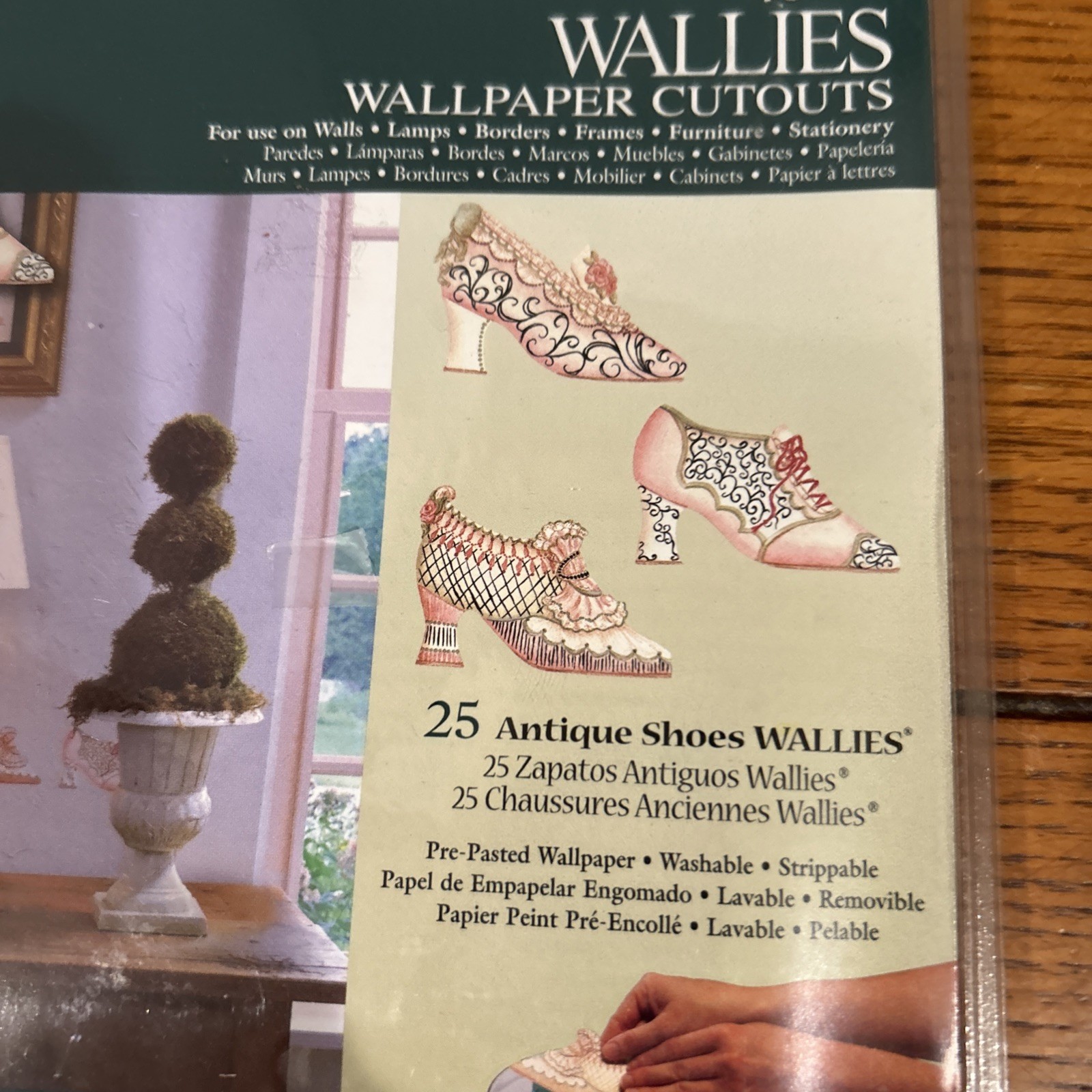 4 Wallpaper Cutouts Wallies NEW Antique Shoes