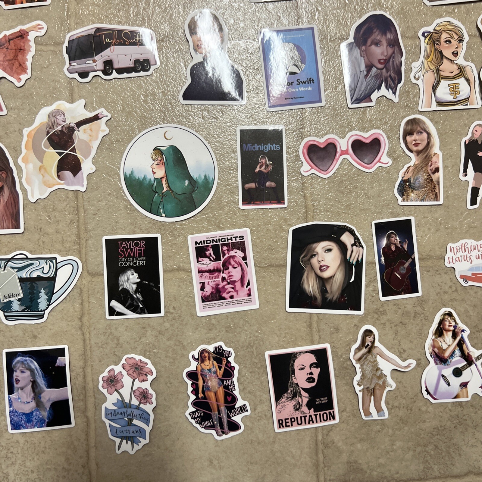 100 Piece Taylor Swift Stickers Laptop Luggage Decals Dope Wall Sticker Lot D