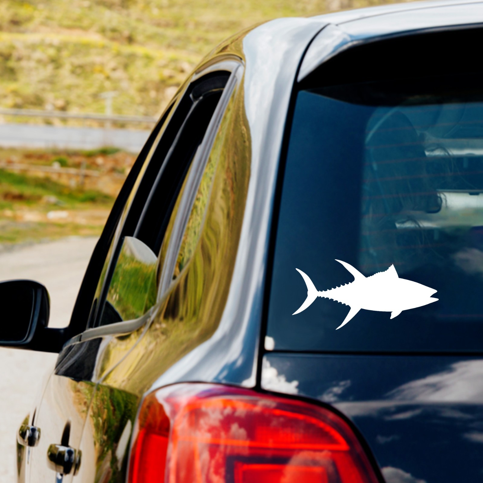Tuna Fish Vinyl Decal Sticker Fishing Ocean Car Truck Window Laptop Water Bottle