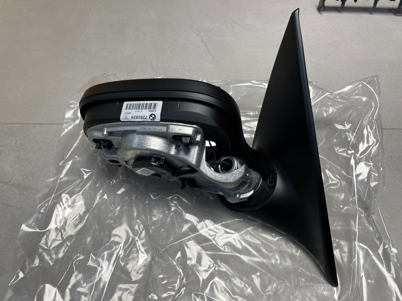 BMW 3 E92 E93 EXTERIOR MIRROR HEATED MEMORY RIGHT 7282624 , 51167282624 GENUI…
