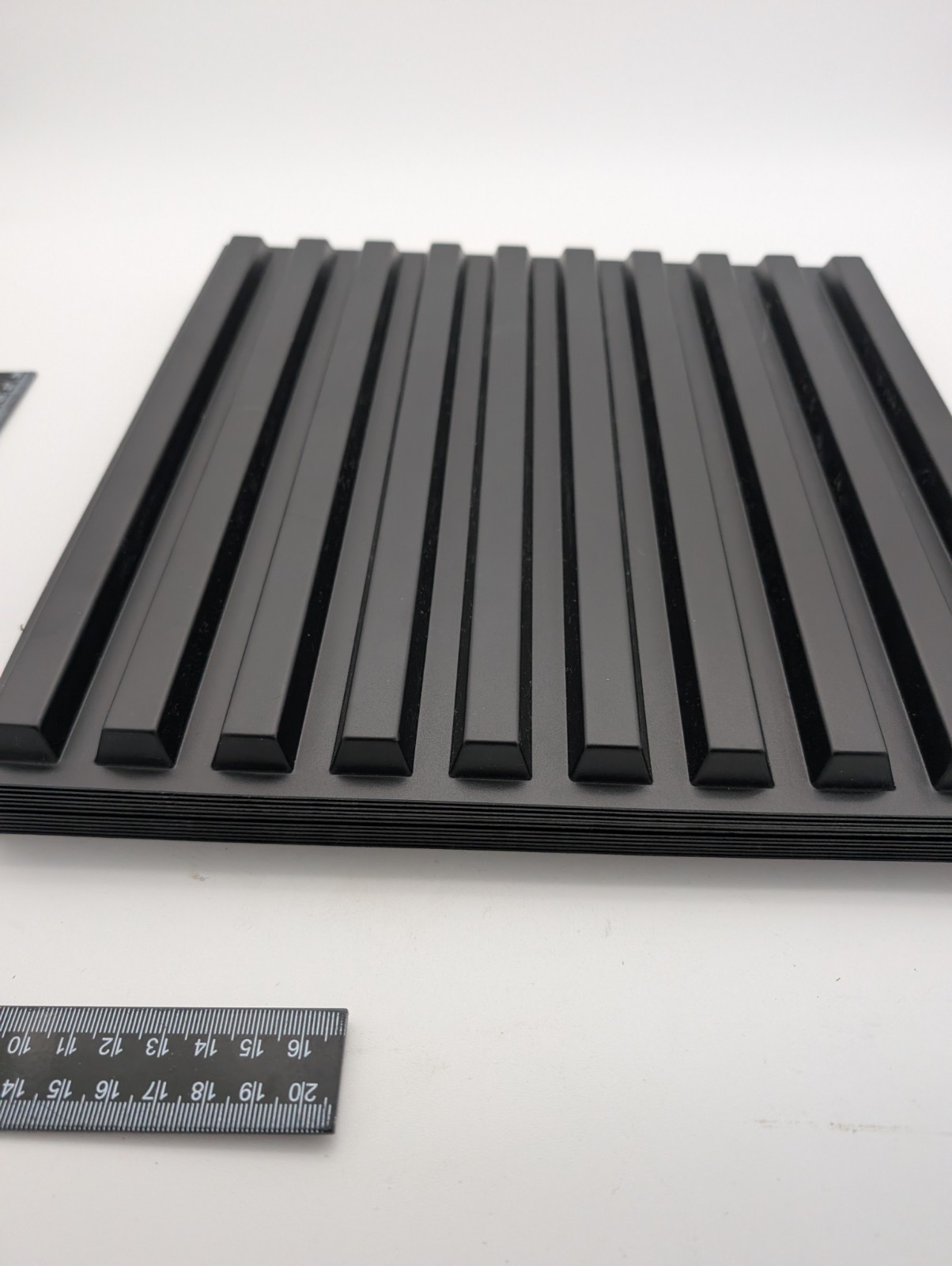 Nuanchu 12 Pcs 3D Slat Wall Panels, 12"x12" PVC Fluted Wall Paneling for…