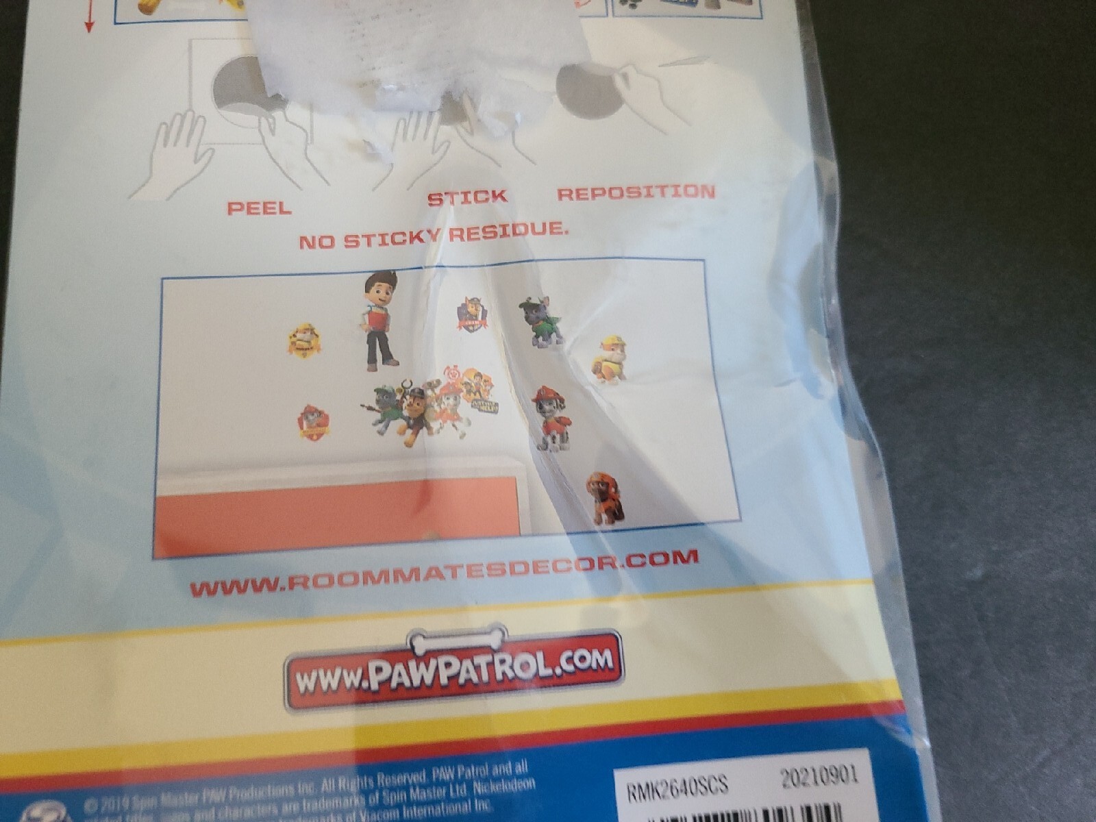 RoomMates RMK2640SCS Paw Patrol Peel and Stick 37 Wall Decals New