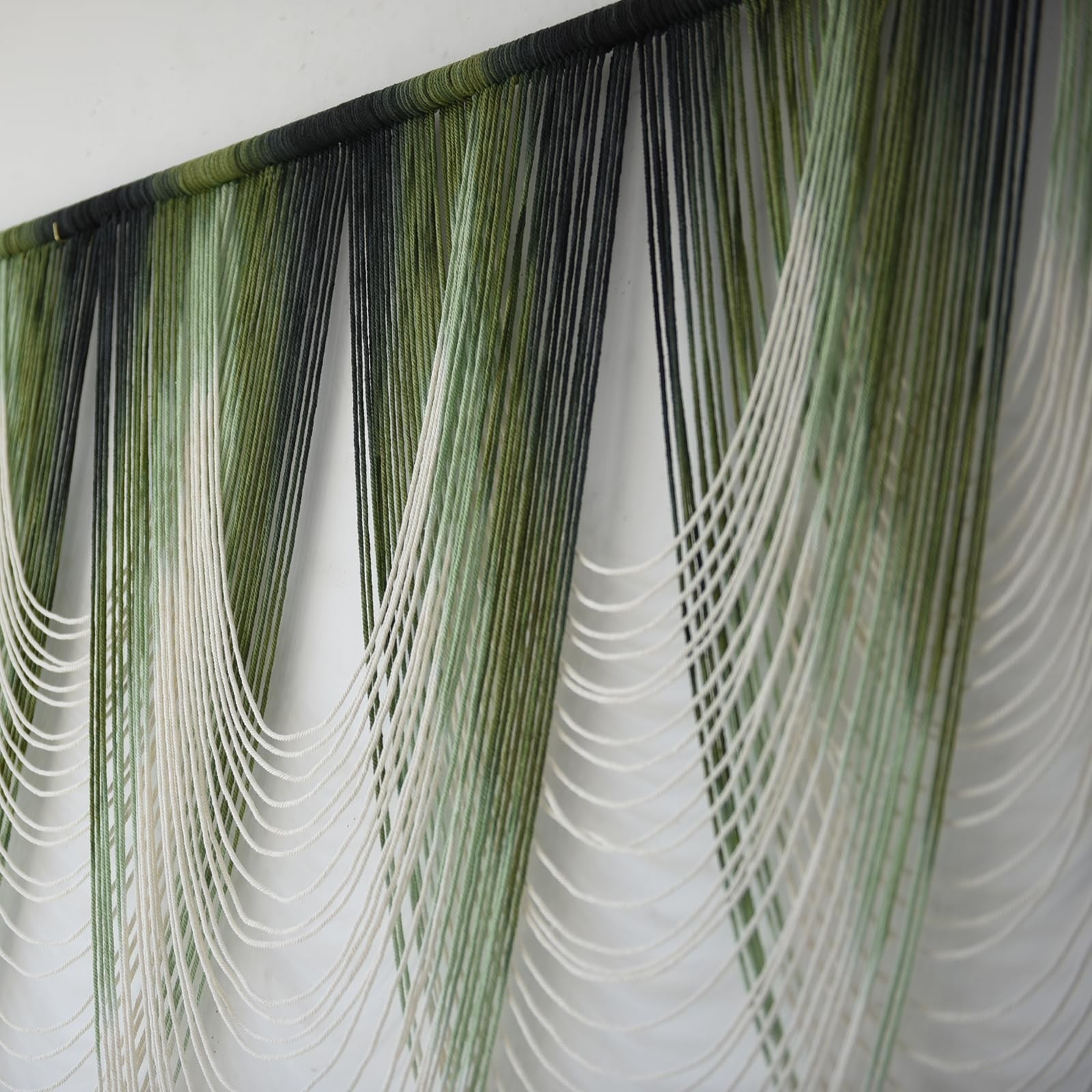 Macrame Wall Hanging Dip-Dyed Large Macrame Wall Decor Yarn Tapestry 57" W x …