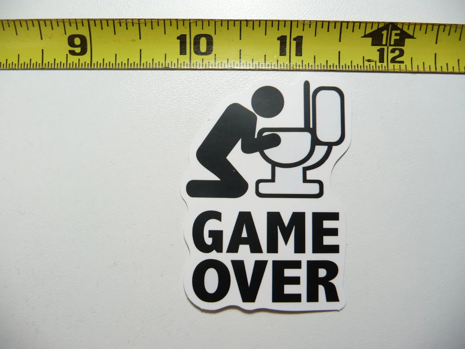 PUKING THOWING UP IN TOILET SMALL STICKER DECAL FUNNY DRINKING ALCOHOL
