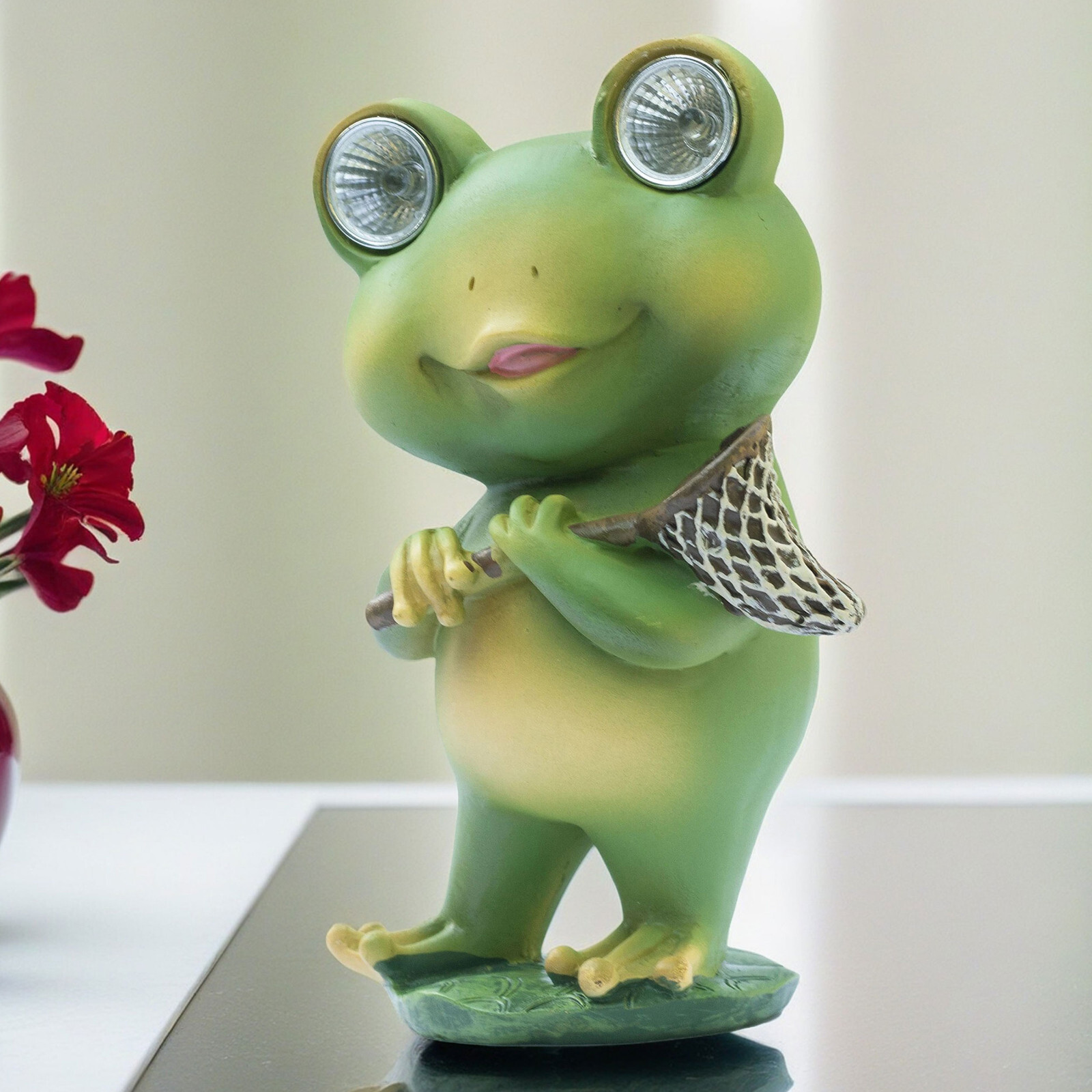 KRAFTSKALA Playful Solar-Powered Resin Adorable Frog Statue–Garden-Indoor Decor