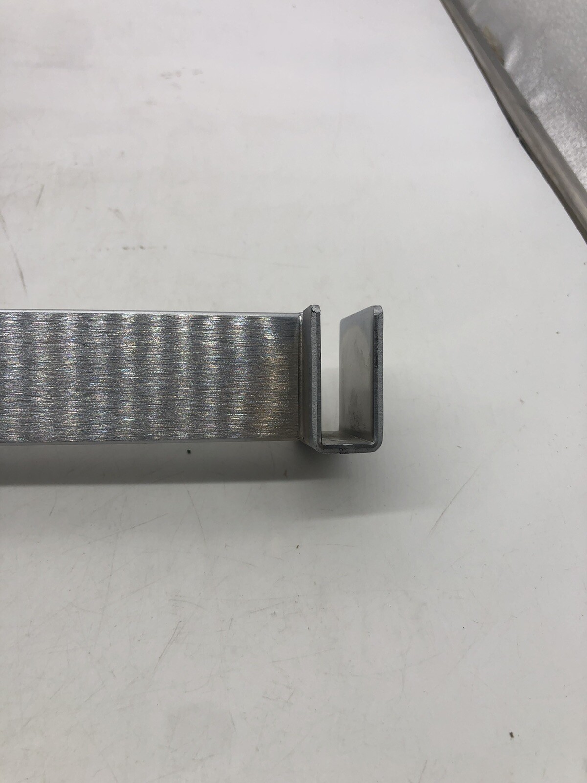 Econoco CR12-SC 12" Long Rectangular Hangrail Bracket (Pack of 25)