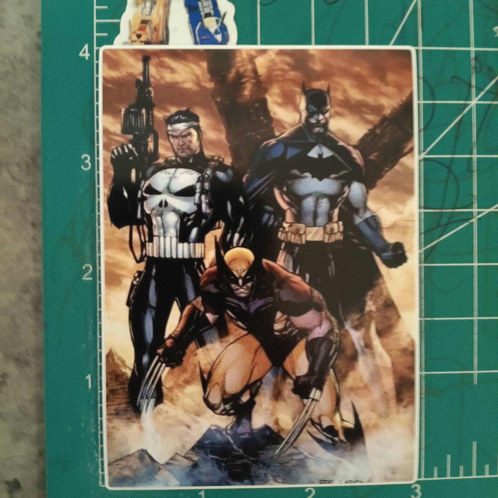 MARVEL/DC X CROSSOVER X BATMAN X PUNISHER X WOLVERINE X VYNIL HIGH-GLOSS 4 INCH