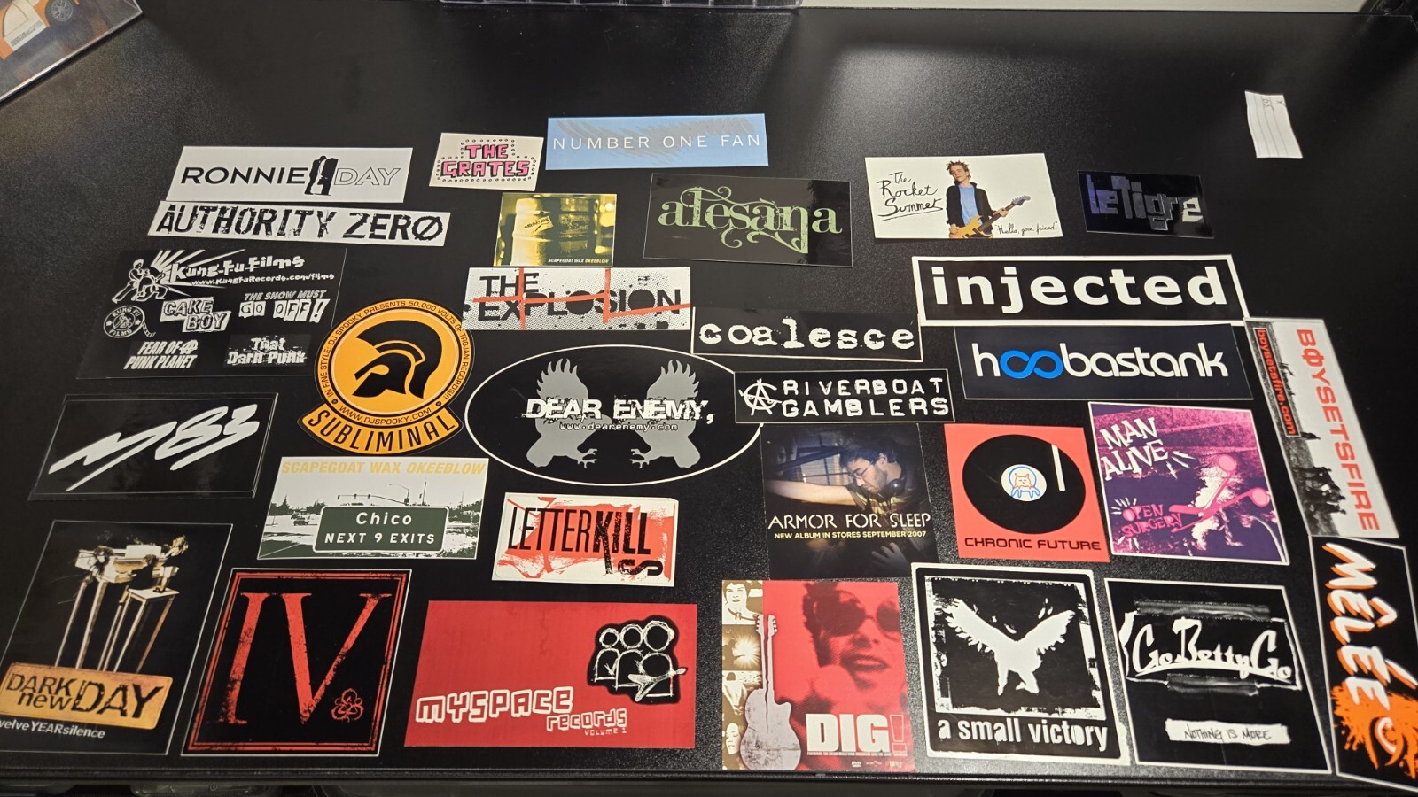 65 X Rock Band Logo Stickers Decal Lot Punk Music Vinyl Heavy Metal Car Bumper