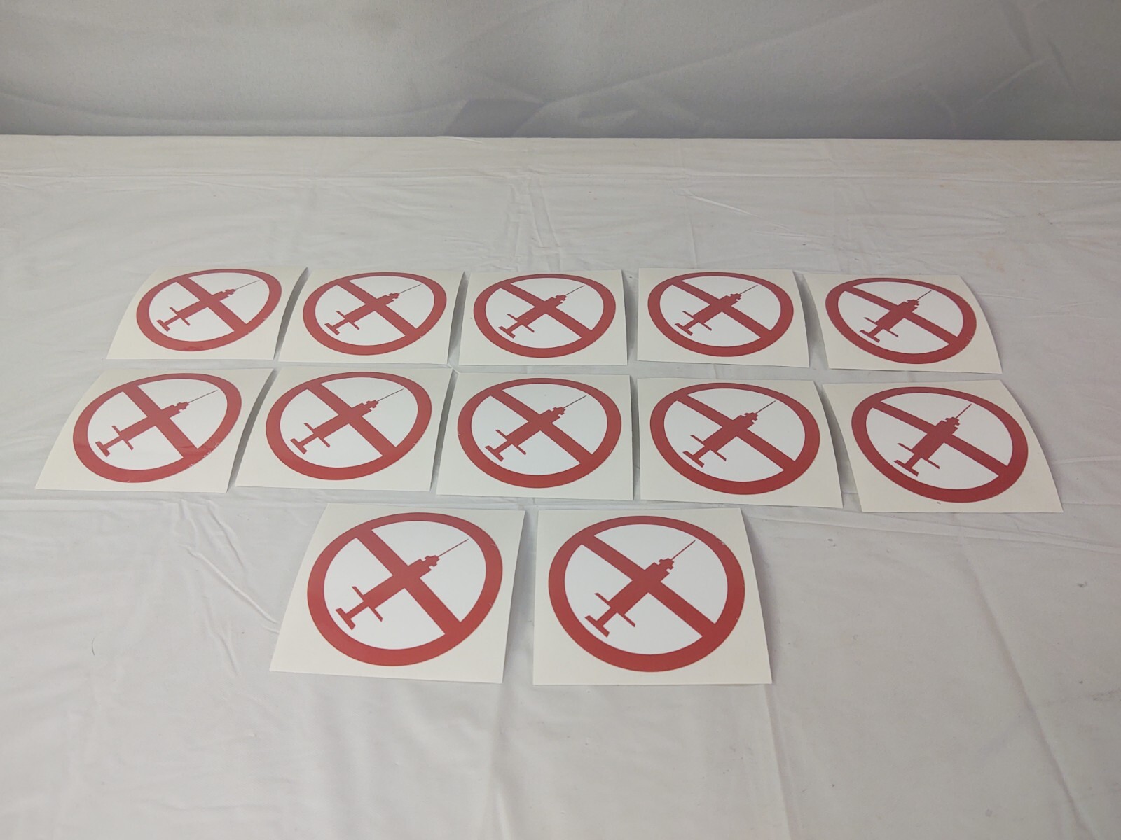No Syringe Needles Round Trash Can Receptacle Stickers 12 Individual Stickers