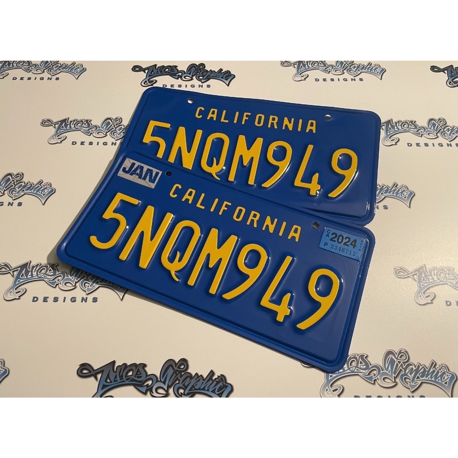 Gloss California Plate Wrap DIY Kit (DIFRENT COLORS AVALIABLE ) KIT 2 PLATES