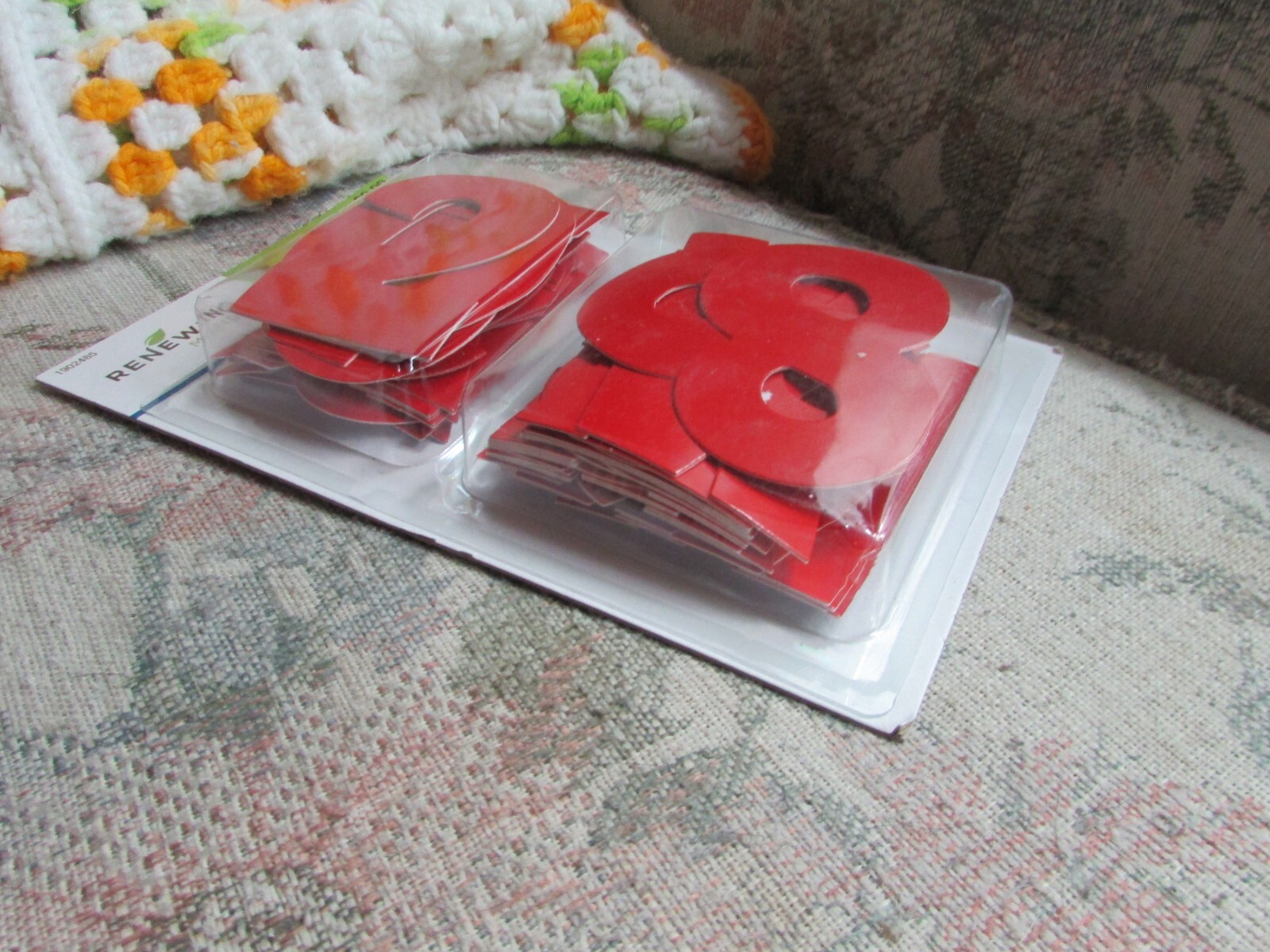 Red Renewing Minds Adhesive Uppercase Letters and Numbers, 3.5", 60 pc, new