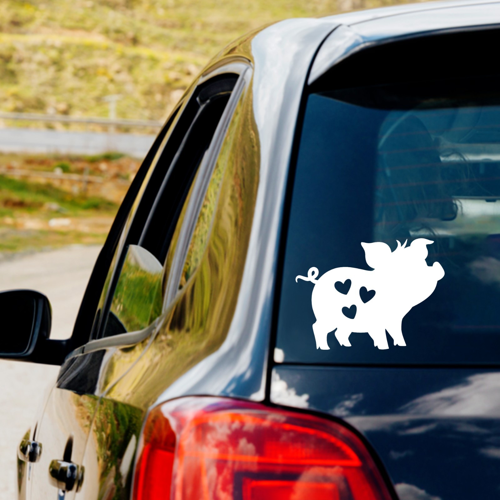 Love Pigs Heart Vinyl Decal Sticker Car Truck Window Laptop Water Bottle Sticker