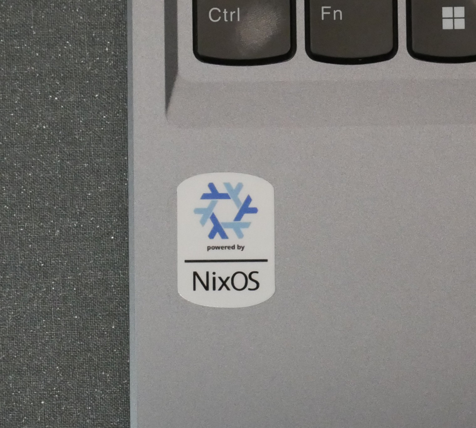 Linux PC Case Stickers – Choose one!