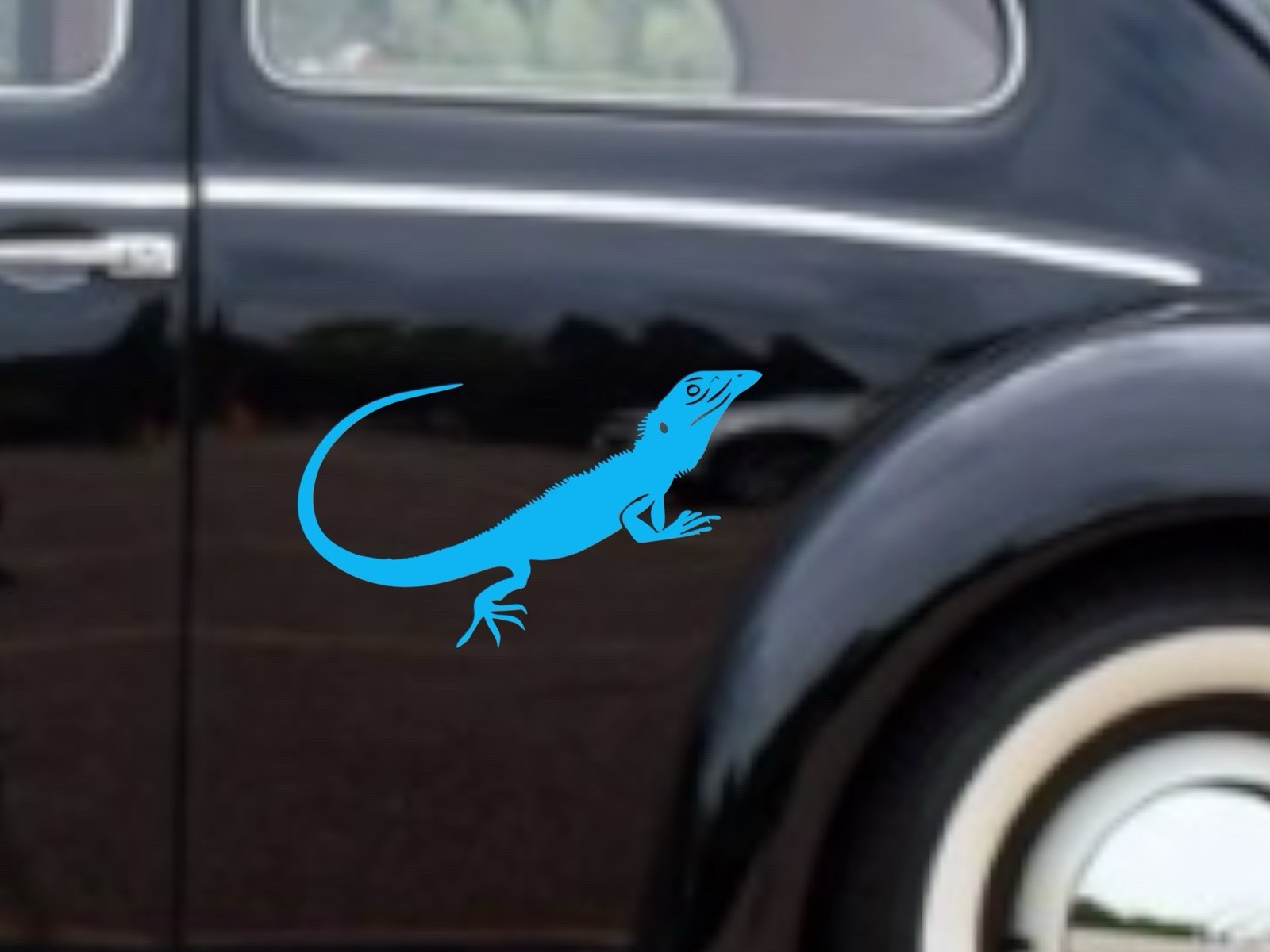 Lizard design#4 Decal for car Windows Laptops most Smooth Surfaces