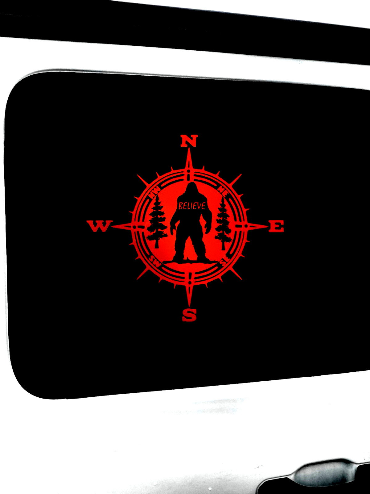 BIGFOOT BELIEVE COMPASS VINYL DEC SUV Wall Laptop Home Decor