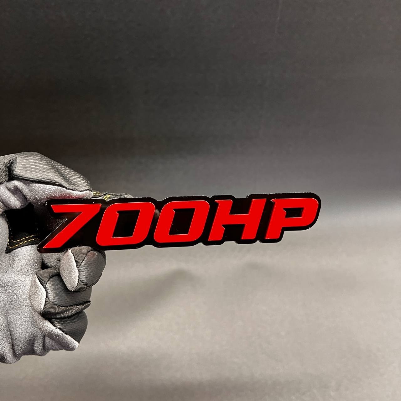 1X 700 HP Custom 3D Car Emblem Multicolor Acrylic Car Badge Decal BLACK – RED