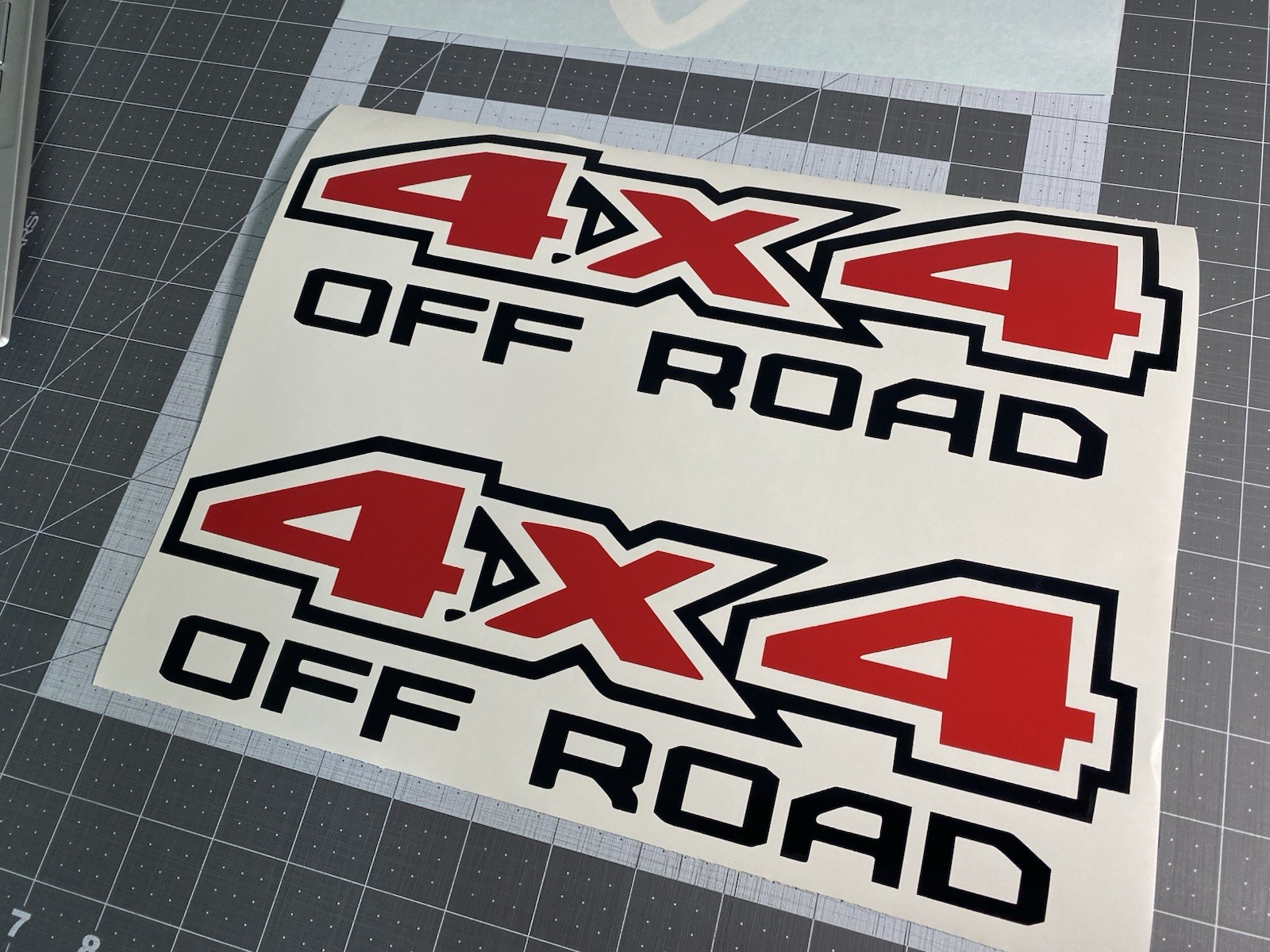 Vinyl Decal – 4X4 Off-Road (Set of 2 Decals)