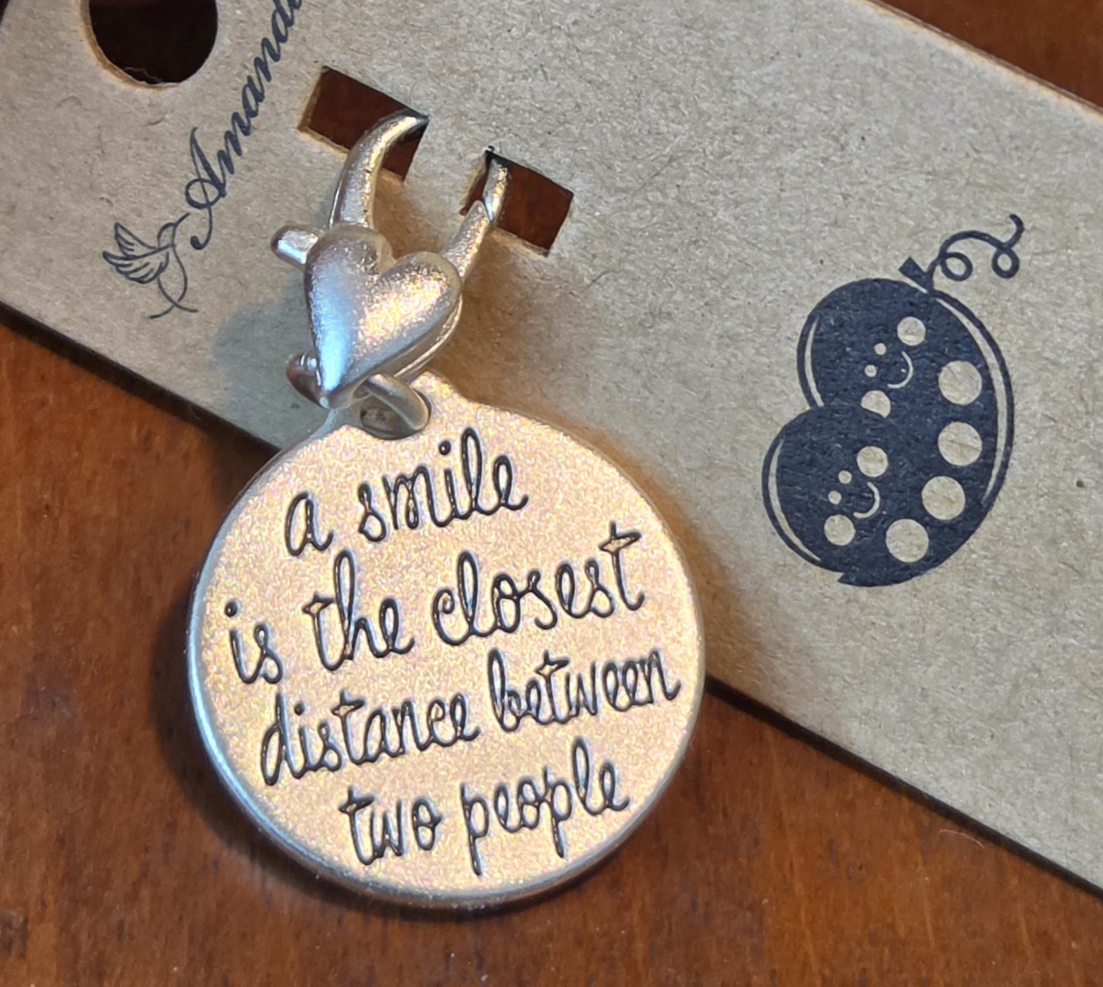 NEW Amanda Blu PEA PODS Charm A SMILE CLOSES THE DISTANCE BETWEEN Rhinestones