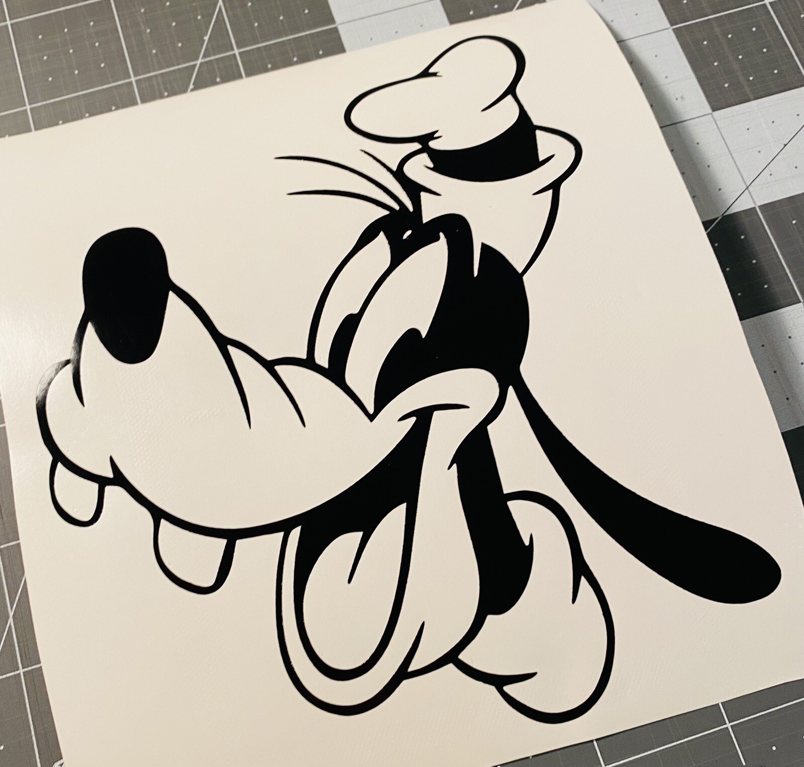 Vinyl Decal for Window – Goofy Face (Disney), Various Sizes & Colors