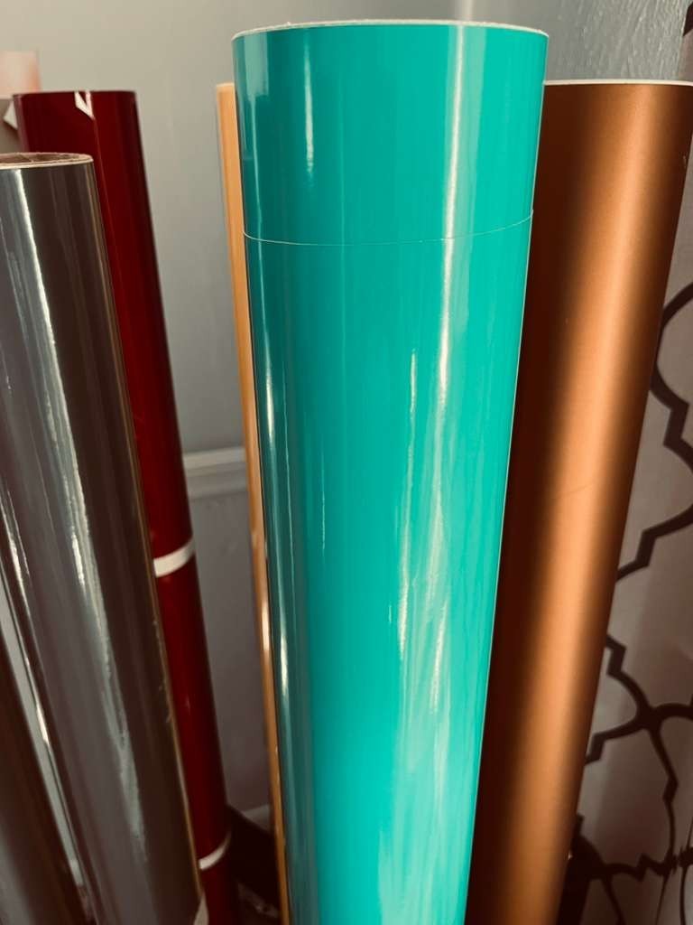 ORACAL 651 Calendered Vinyl Film roll 48 in by 7.5 yards Turquoise 054