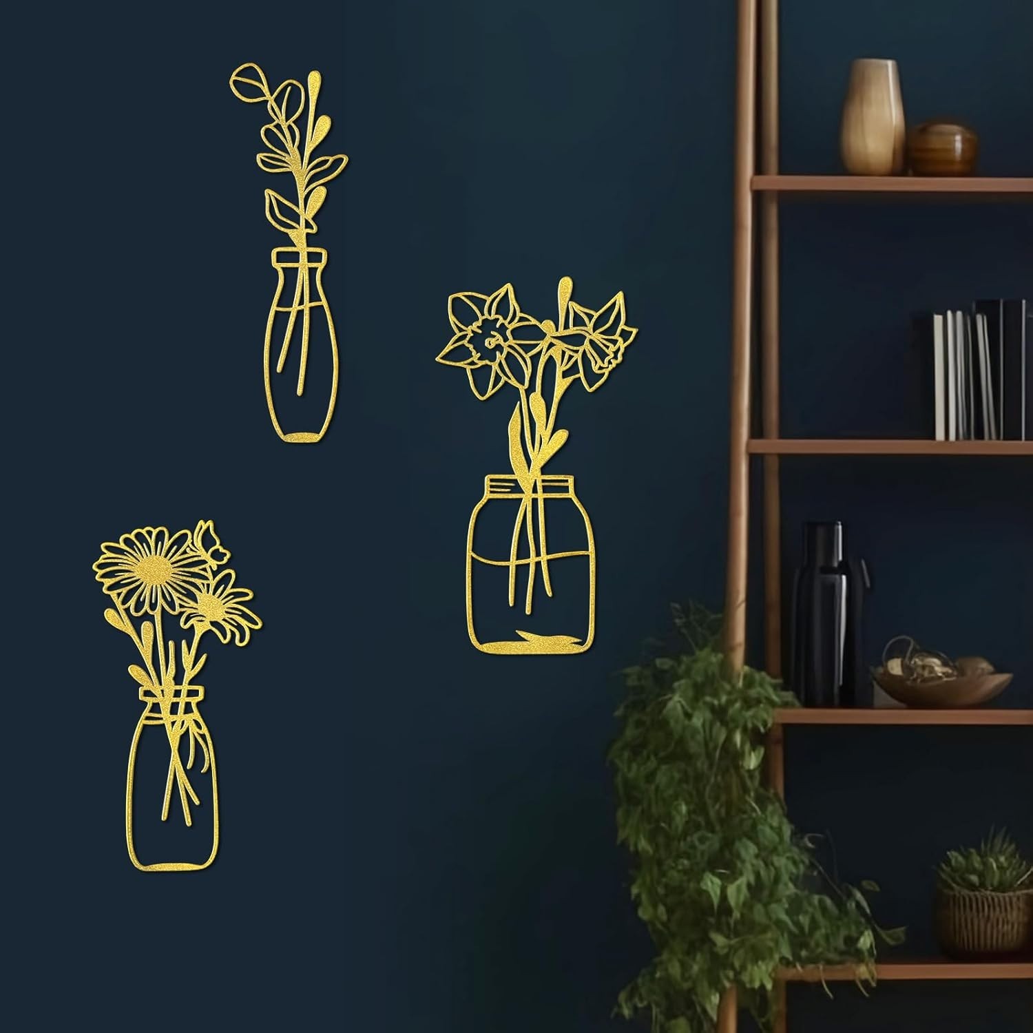Minimalist Gold Metal Flowers Wall Sculpture Set – Perfect for Living Rooms