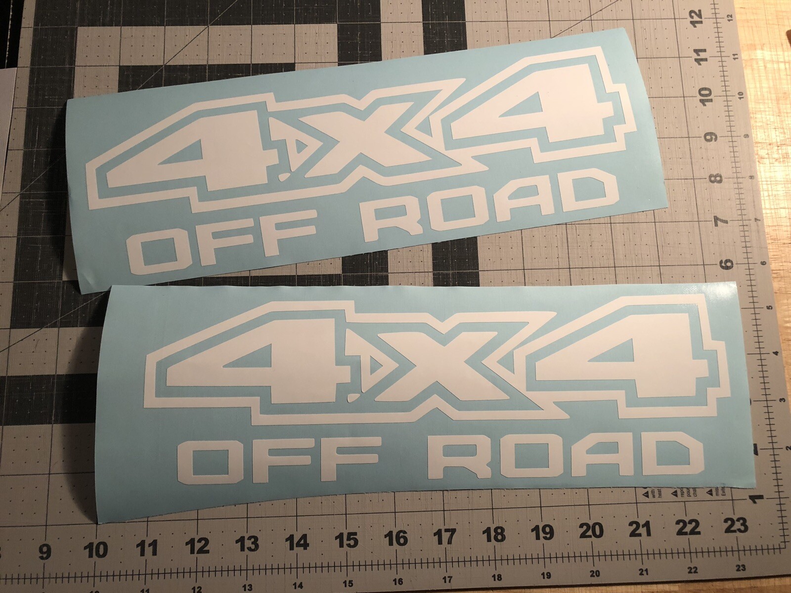Vinyl Decal – 4X4 Off-Road (Set of 2 Decals)