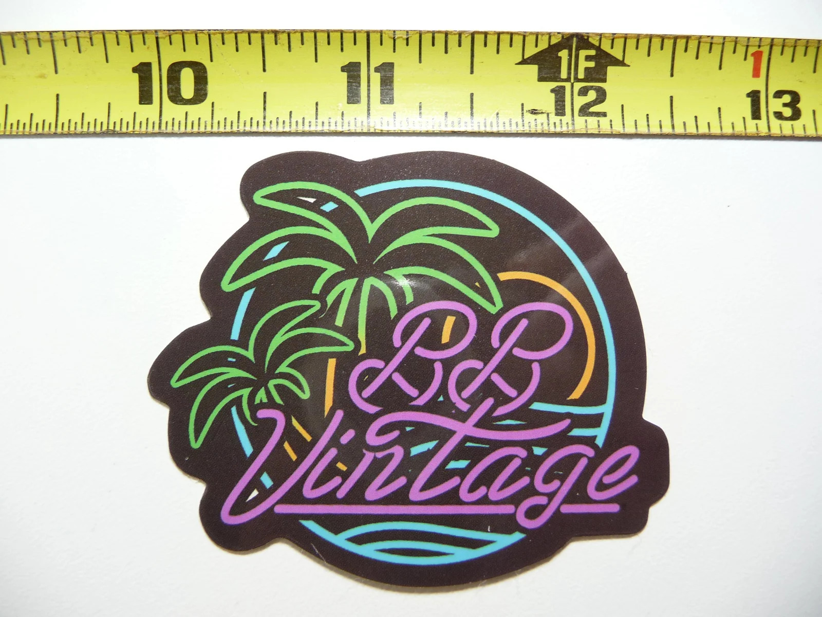 PALM TREE LOUNGE SIGN NEON STYLE SMALL STICKER DECAL COLORFUL FUNNY CELEBRATION