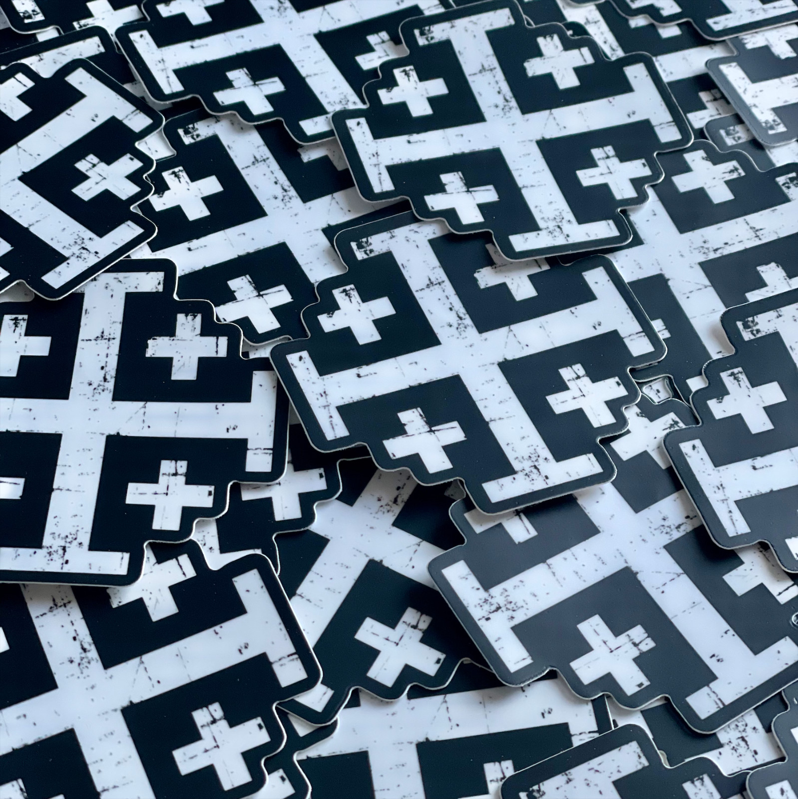 JERUSALEM CROSS STICKER DIE CUT DECAL VINYL CHRISTIAN CRUSADES DISTRESSED