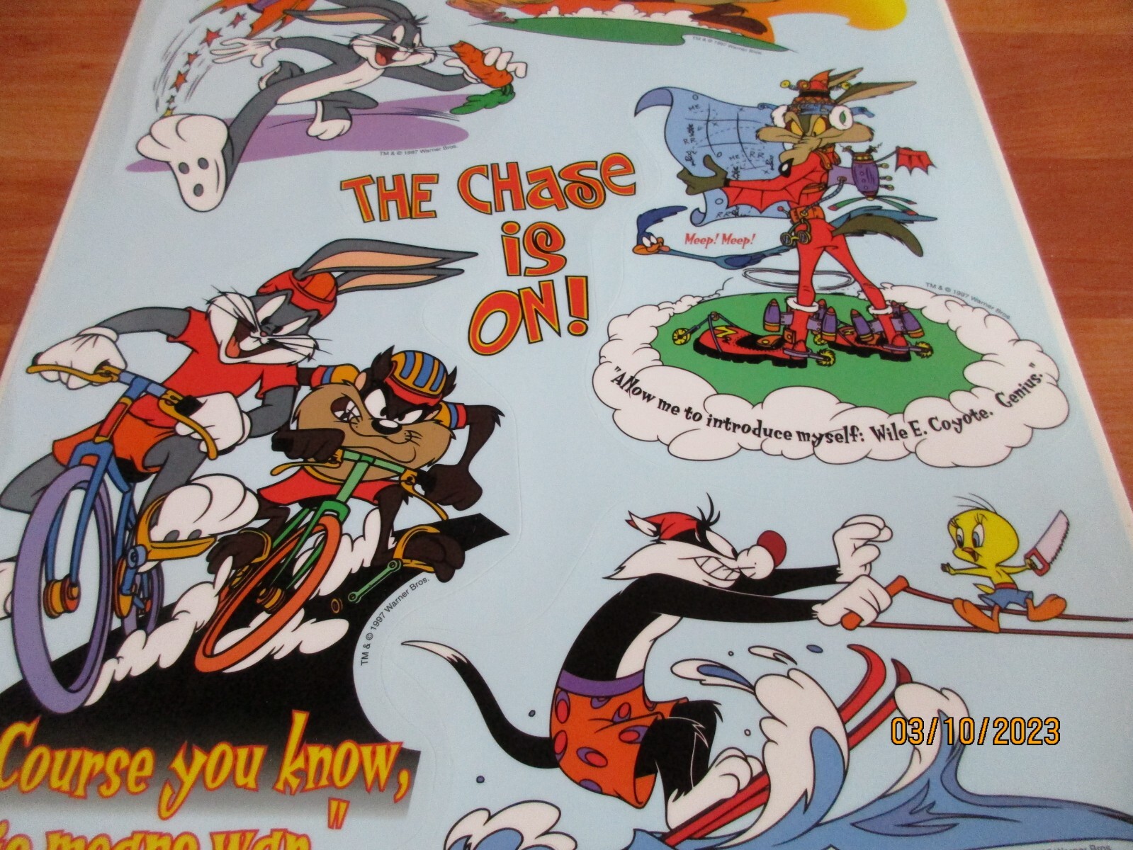 Looney Tunes Taz Bugs Color Clings 1997 Vintage 6pc Window Decoration NOS