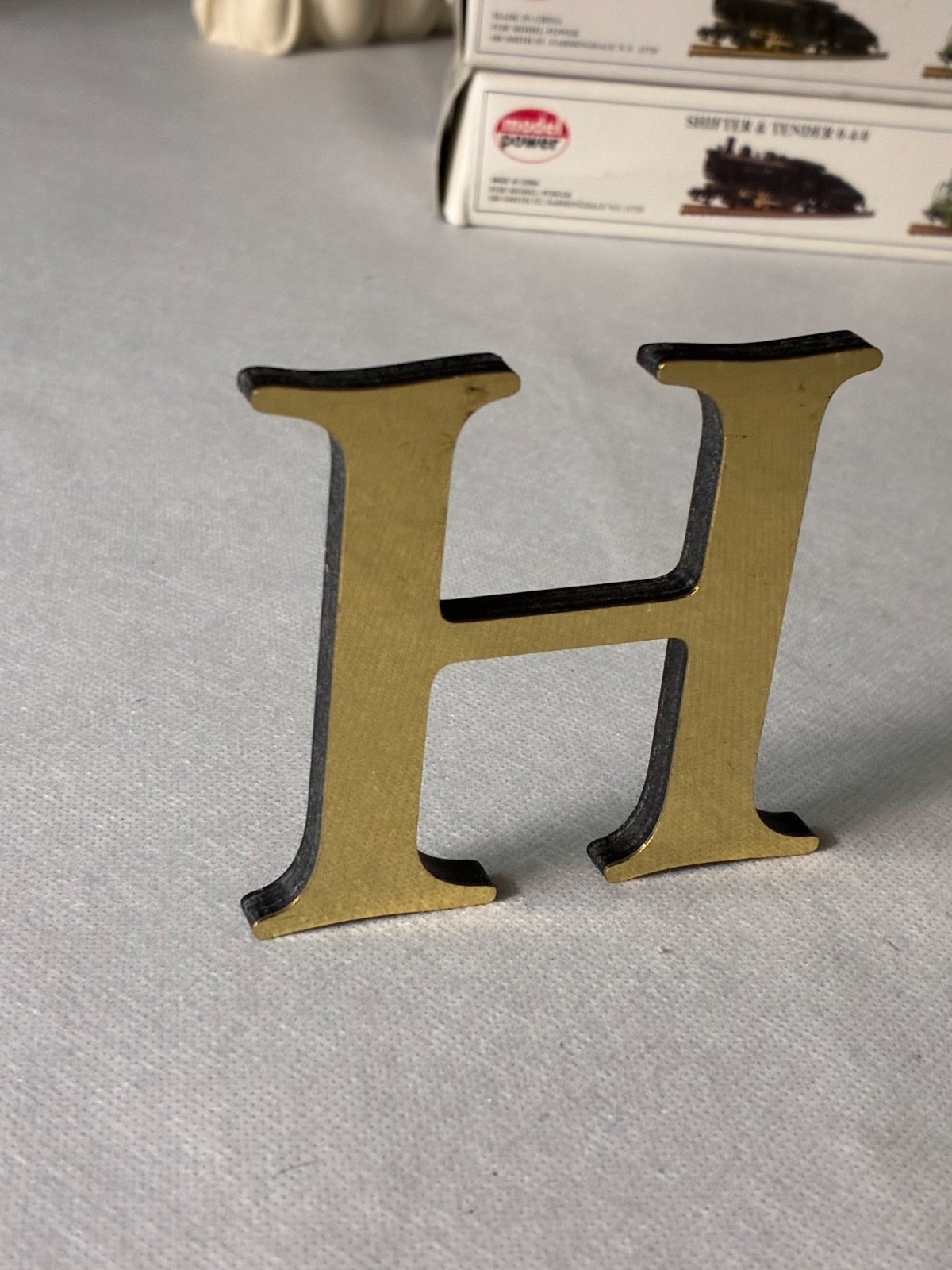 ACRYLIC GOLD FINESHED LETTER ( H ) TALL 3" INCHES