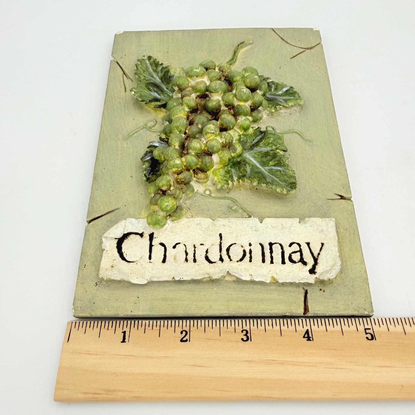 Vintage Wine Grape Wall Plaques Set Pinot Gris Chardonnay Cabernet Decor