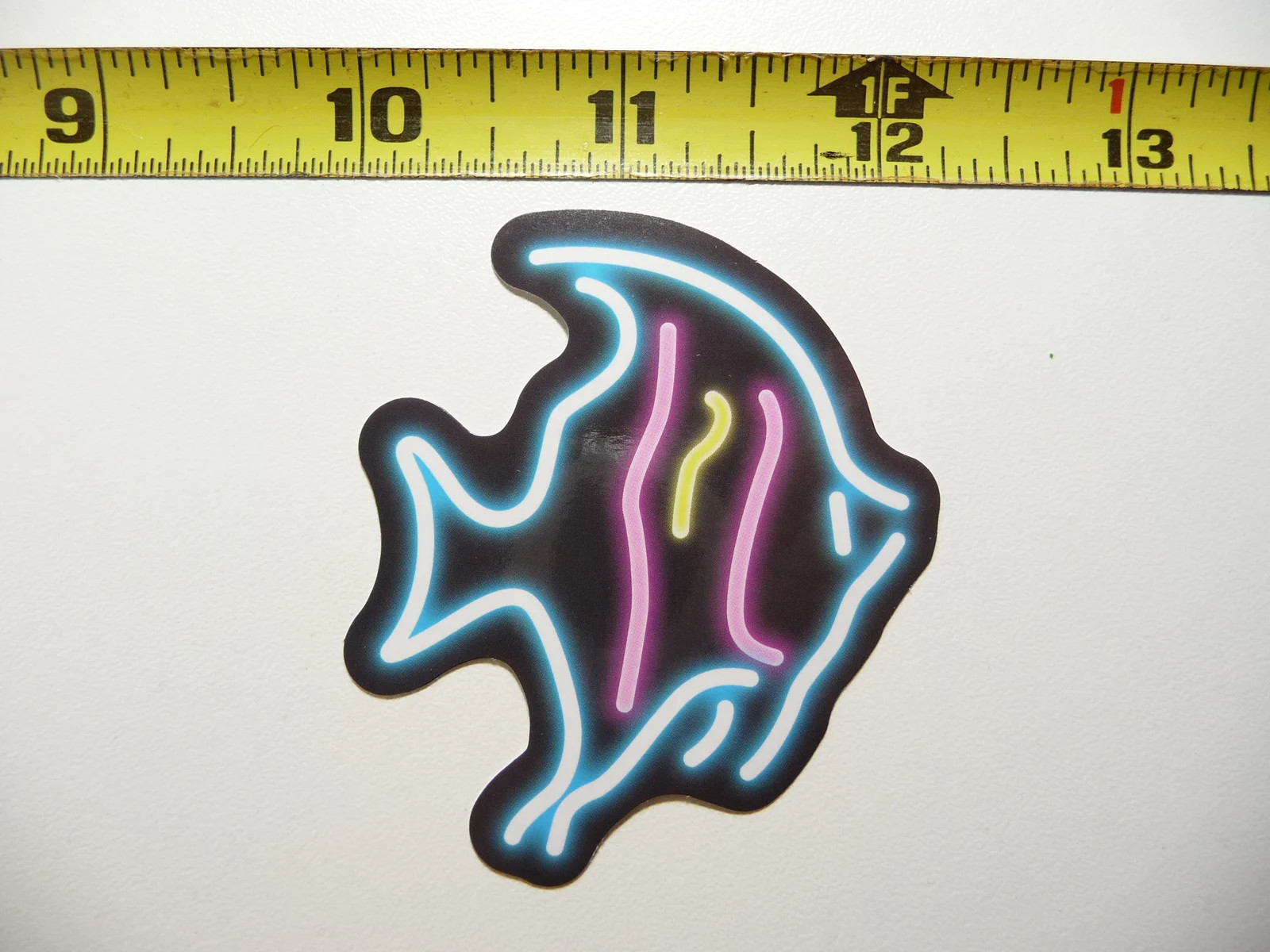 NEON SMALL STICKER DECAL TROPICAL FISH AQUARIUM LAPTOP FUNNY DECORATION