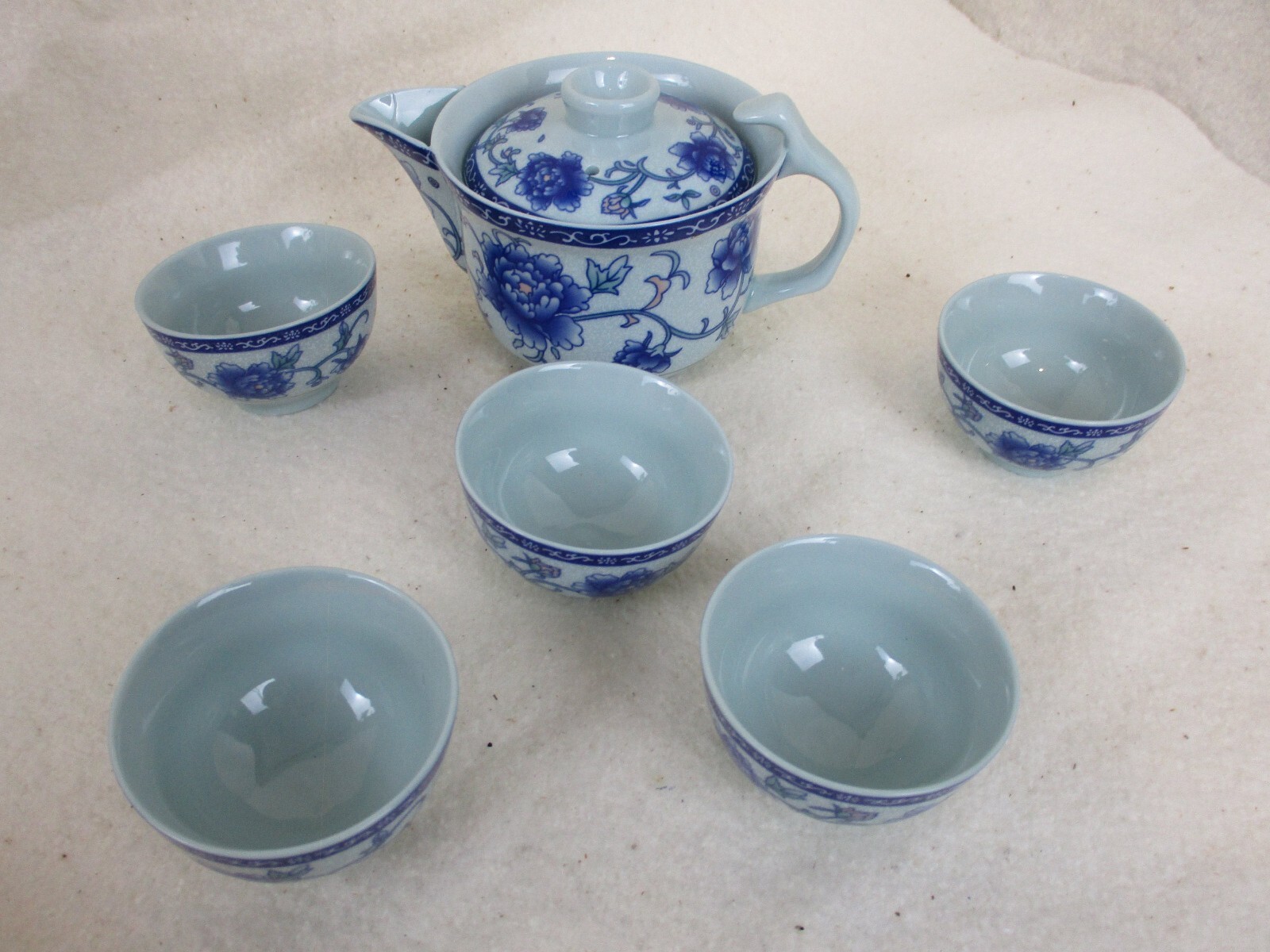 Tea Set, Blue Floral Tea set, Kettle and cups, Asian flare