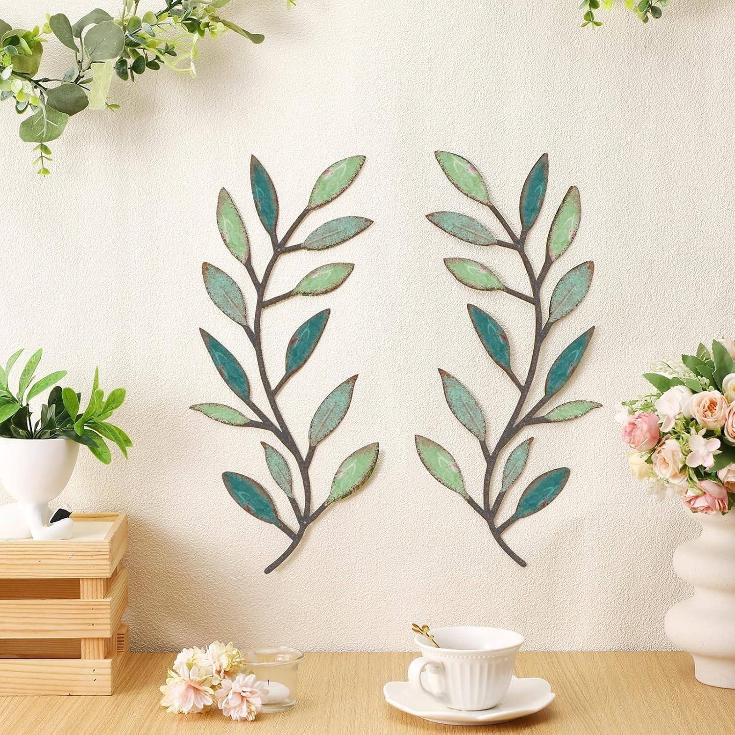 Stunning Metal Leaf Wall Decor Set: 15.75×7.09 Inches for Contemporary Homes