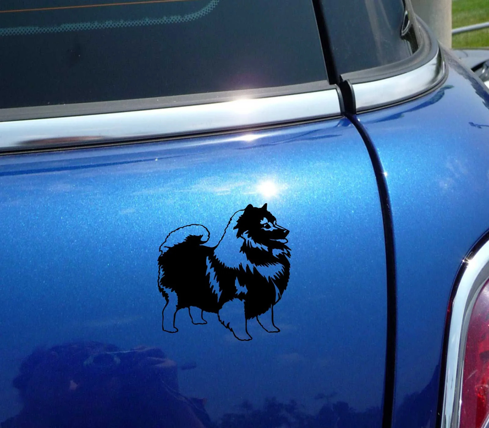 DETAILED KEESHOND KEEESHONDS KEESHONDEN GRAPHIC DECAL STICKER ART CAR WALL DECOR