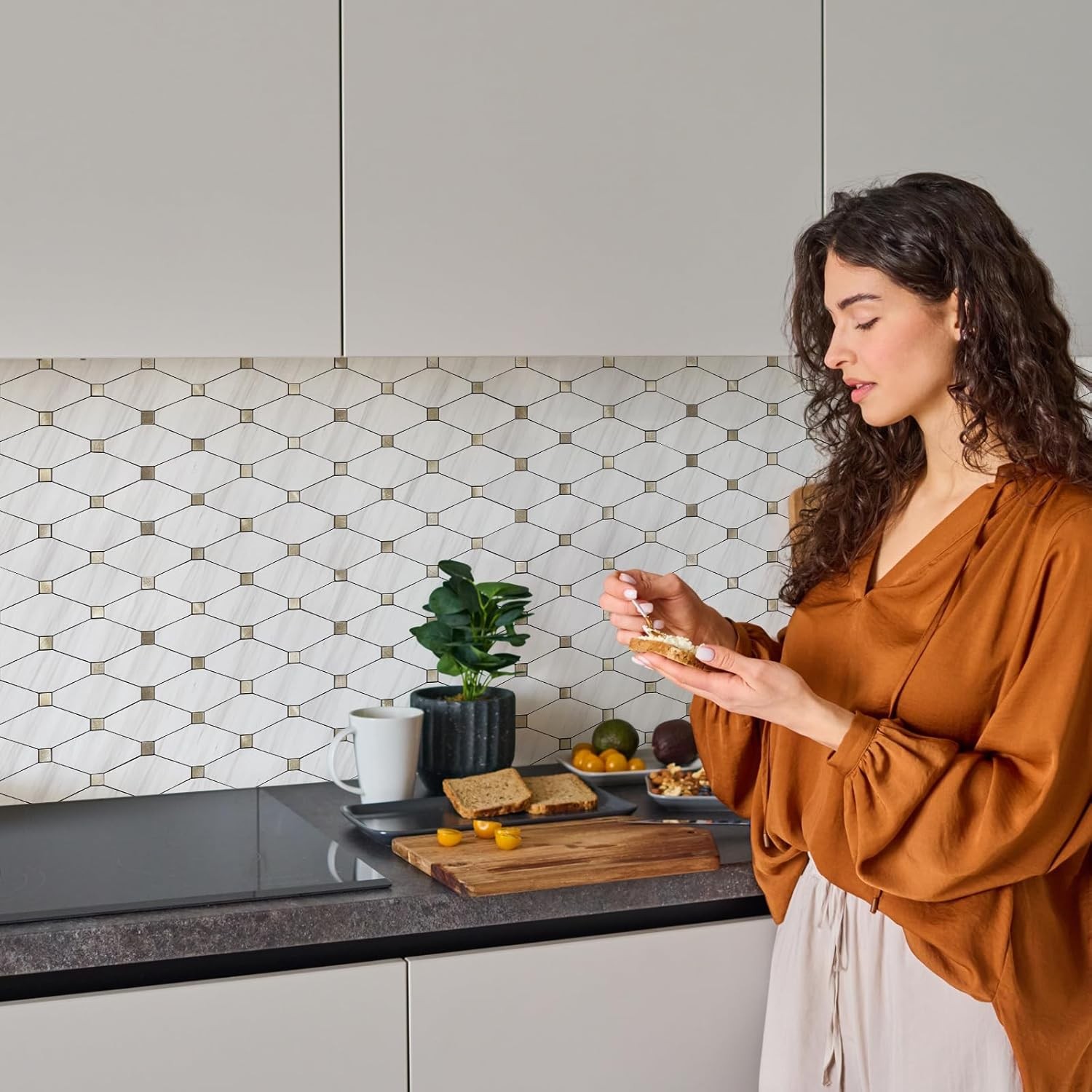 10 Sheets Peel Stick Dolomite Mosaic Tile White Marble Look PVC Mixed Metal Gold