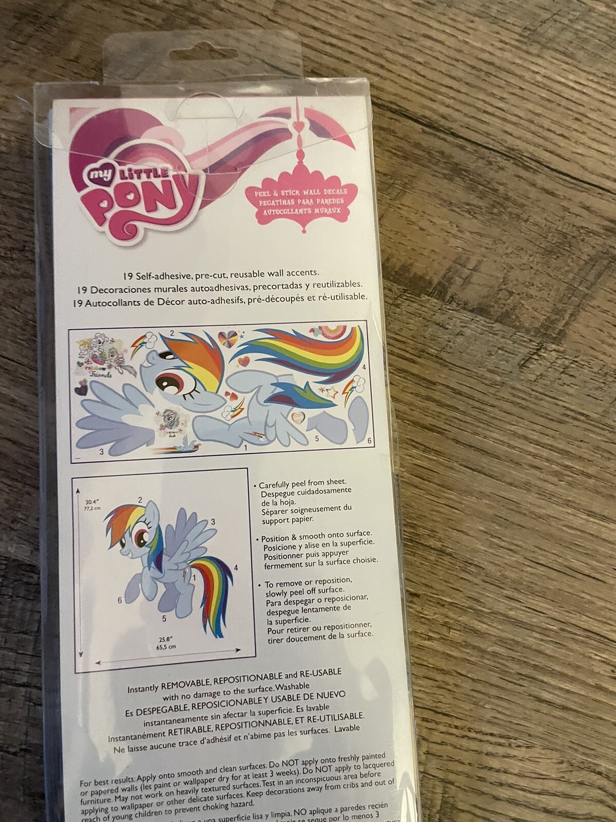 RoomMates My Little Pony Rainbow Dash Peel and Stick Giant Wall Decals