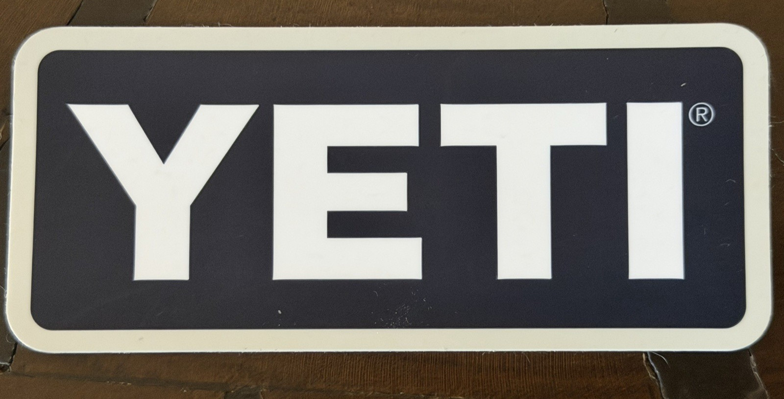 New Yeti Official Sticker Decal Cooler Tumbler Brand Logo Sticker in Navy (1)